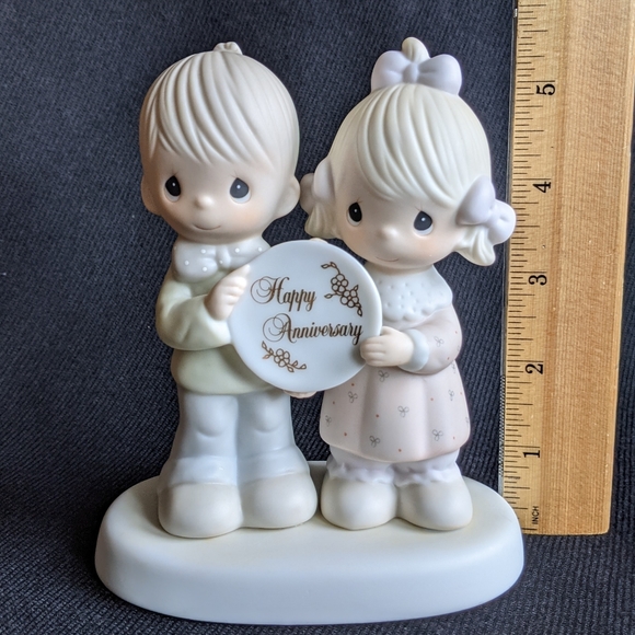 Precious Moments Happy Anniversary - Picture 11 of 11